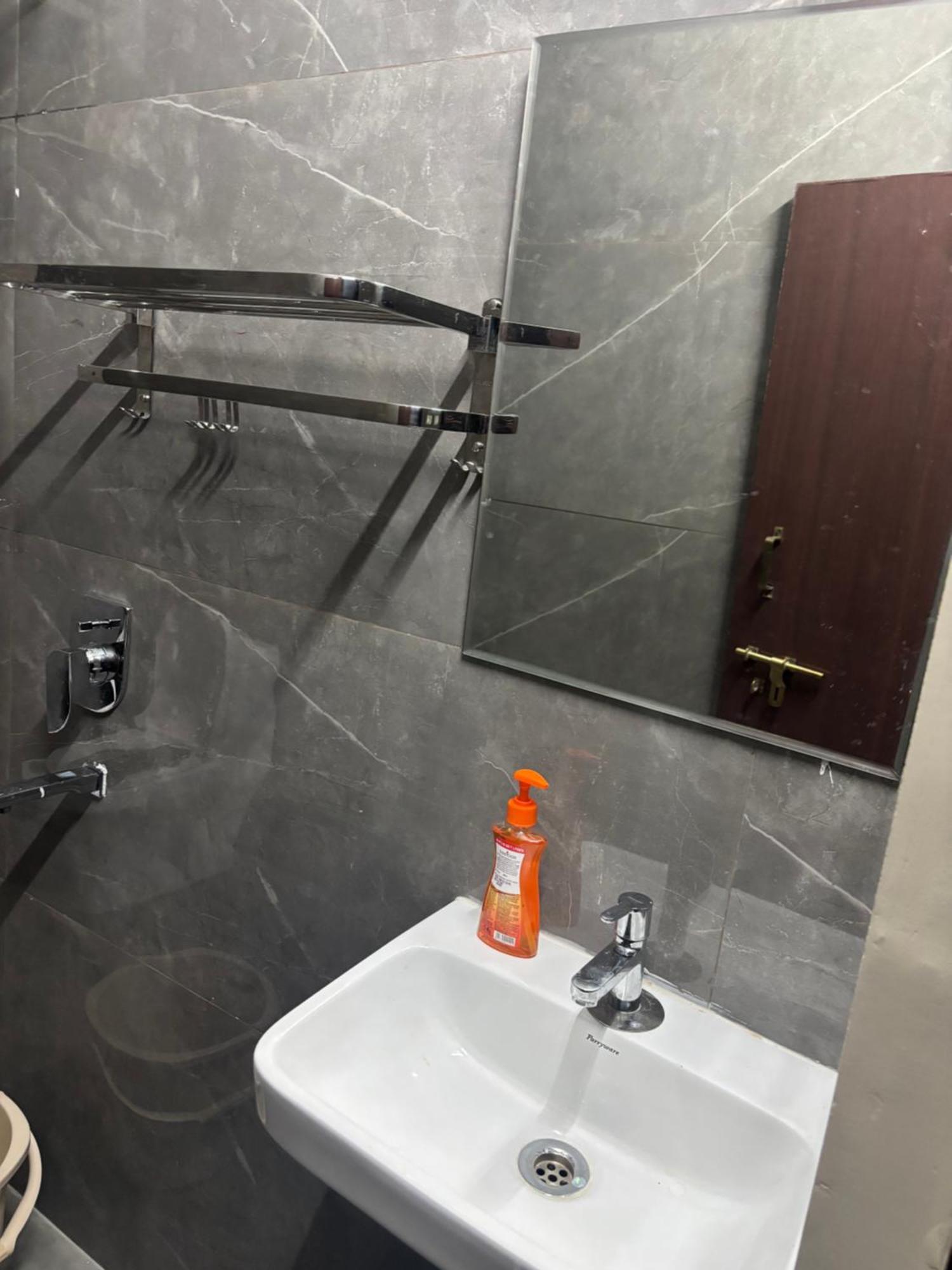 Nest Inn Homestay Tirupati Dış mekan fotoğraf